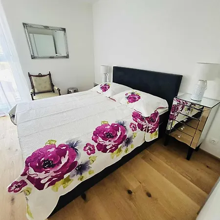 Charming Apartment Mari Znjan Apartamento *